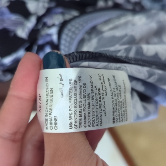 Soma Bliss Handkerchief Built In Bra Midi Dress in Palace Purple Floral Size XS - Picture 12 of 12